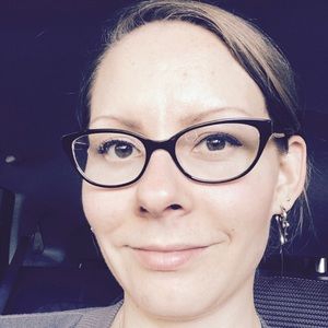 Meet your Posher, Mel